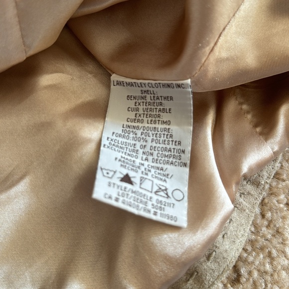 LAKE MATLEY GENUINE LEATHER JACKET IN GOOD CONDITION - Picture 6 of 8